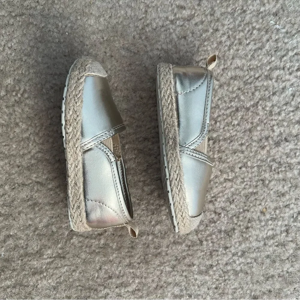 OshKosh Toddler Metallic Slip-On Shoes - Size 5